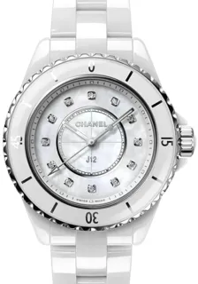 Chanel J12 H5704 Ceramic and Stainless steel White