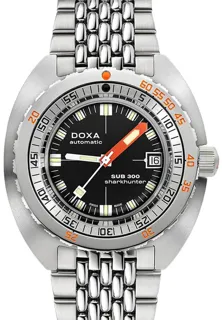 Doxa SUB 300 821.10.101.10 Stainless steel Black