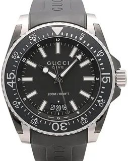 Gucci Dive YA136204A Stainless steel Black