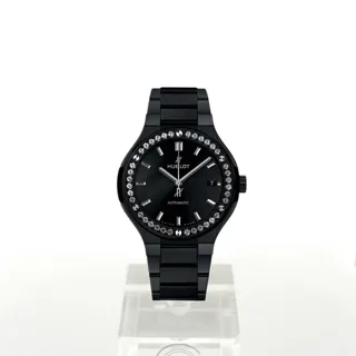 Hublot Classic Fusion 45, 42, 38, 33  568.CM.1470.CM.1204 Black ceramic Black