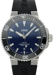 Oris Aquis Date 01 733 7730 4135-07 4 24 64EB Stainless steel Blue