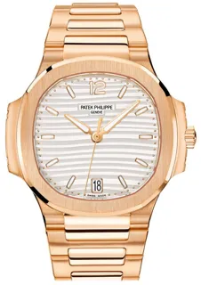 Patek Philippe Nautilus 7118/1R-001 Rose gold