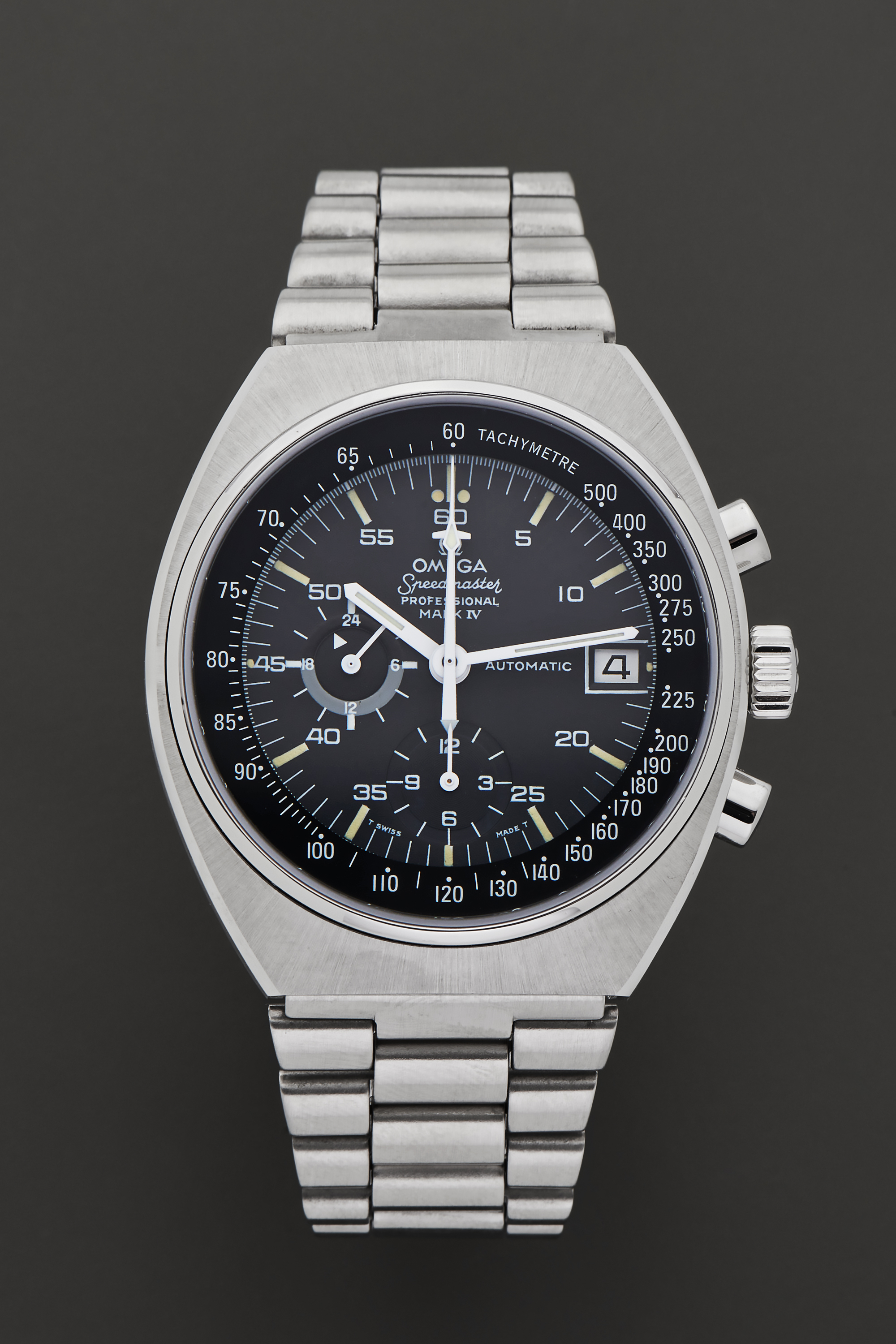 Omega Speedmaster Mark II 327.10.43.50.01.001 Stainless steel  