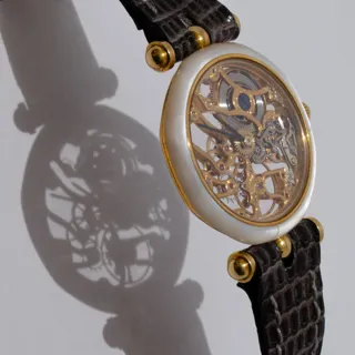 Van Cleef & Arpels G255V3 Yellow gold Golden