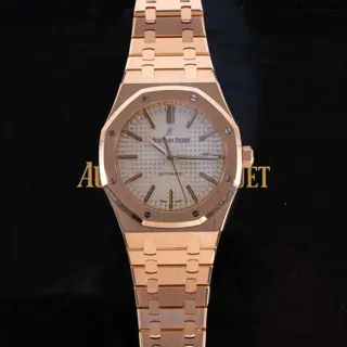 Audemars Piguet Royal Oak 15400OR.OO.1220OR.02 Rose gold Silver