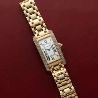 Cartier Tank Américaine 1710 Yellow gold White