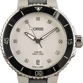 Oris Aquis Date 01 733 7731 4191-07 5 18 45FC Stainless steel and Tungsten White