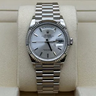 Rolex Day-Date 36 128239-0005 36mm White gold Silver