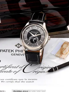 Patek Philippe Annual Calendar 5205G-010 40mm White gold Black