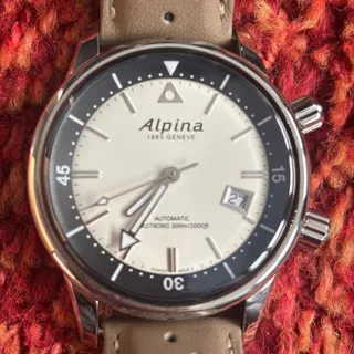 Alpina Seastrong AL-525S4H6 42mm Stainless steel Beige