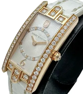 Harry Winston Avenue AVCQHM15RR037 32mm Rose gold