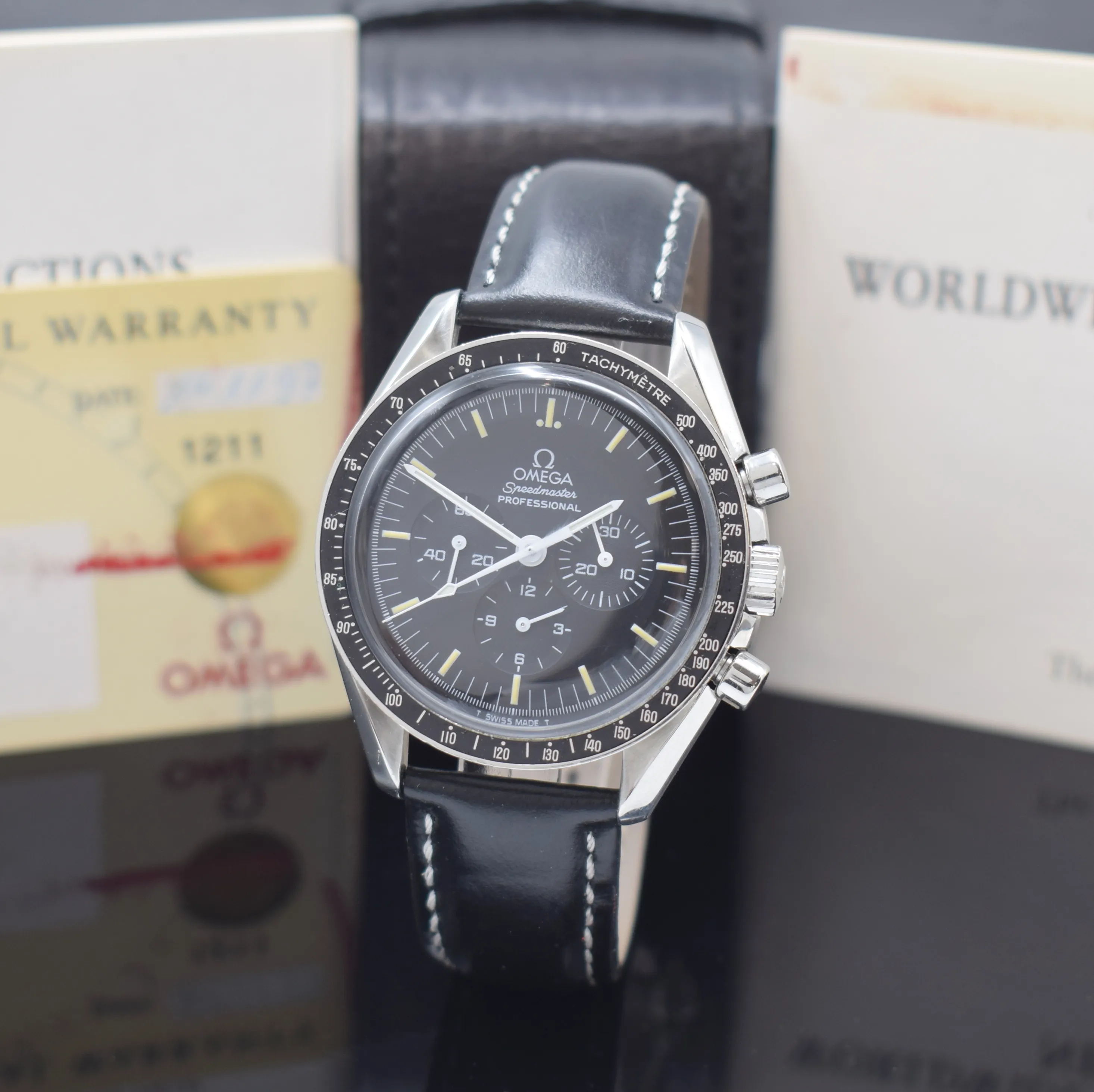 Omega Speedmaster 3313.50 yg Black Japan | Dealer | EveryWatch