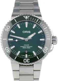 Oris Aquis Date 01 733 7730 4157-07 8 24 05PEB Stainless steel Green