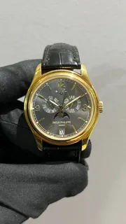 Patek Philippe Annual Calendar 5146J-010 Yellow gold Gray