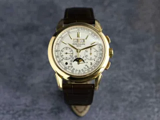 Patek Philippe Perpetual Calendar Chronograph 5270J 41mm Yellow gold Silver