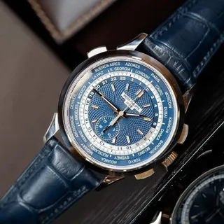 Patek Philippe World Time Chronograph 5930G-001 39.5mm White gold Blue