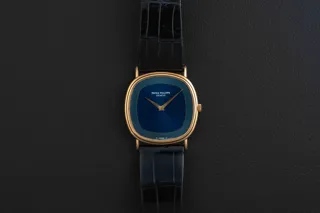 Patek Philippe Ellipse 3862 33mm Yellow gold Blue