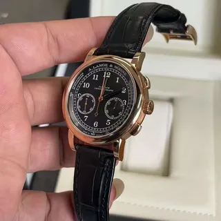 A. Lange & Söhne 1815 414.031 39.5mm Rose gold Black