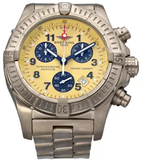 Breitling Avenger E73360 44mm Titanium Golden