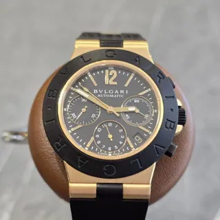 Bulgari Diagono AC38G 38mm Yellow gold Black