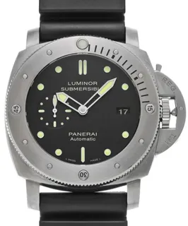 Panerai Submersible PAM 00305 47mm Titanium Black