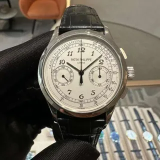 Patek Philippe Chronograph 5170G-001 39mm White gold Silver