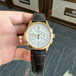 Patek Philippe Chronograph 5170J-001 39mm Yellow gold Silver