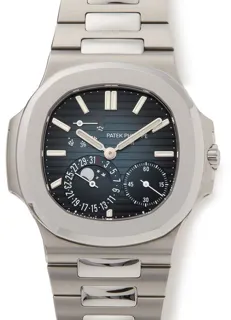 Patek Philippe Nautilus Moonphase 5712/1A-001 40mm Stainless steel Blue