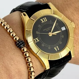 Patek Philippe Neptune 5081J-001 Yellow gold Black