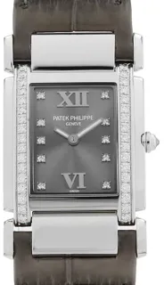 Patek Philippe Twenty~4 4920G-001 30mm White gold Gray