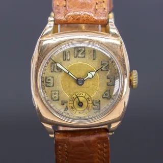 TITAN C.1930 28mm Yellow gold