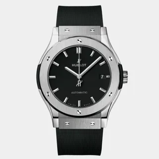 Hublot Classic Fusion 42mm Titanium Black