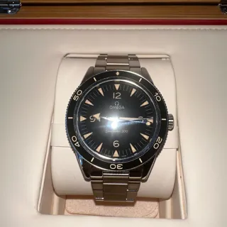 Omega Seamaster 300 234.30.41.21.01.001 Stainless steel Black