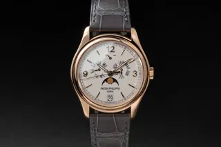 Patek Philippe Annual Calendar 5146R-001 39mm Rose gold Beige