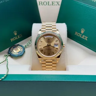 Rolex Day-Date 40 Yellow gold champagne