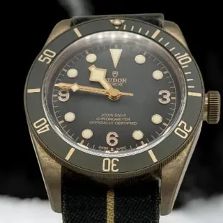 Tudor Black Bay Bronze M79250BA-0001 43mm Bronze Black