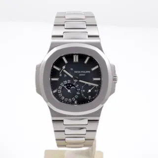 Patek Philippe Nautilus 5712/1A-001 Stainless steel