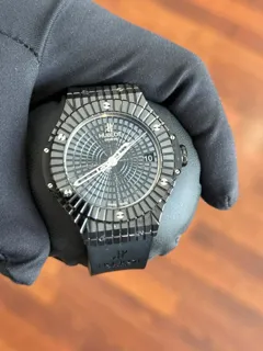 Hublot Big Bang Caviar 346.CX.1800.RX 41mm Ceramic Black