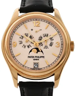 Patek Philippe Annual Calendar 5146J 39mm Yellow gold Cream