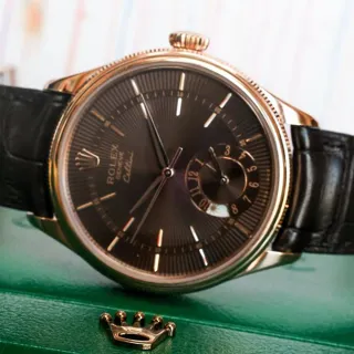 Rolex Cellini 50525 39mm Rose gold Brown