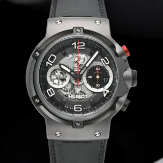 Hublot Classic Fusion 526.NX.0124.VR 45mm Titanium Gray