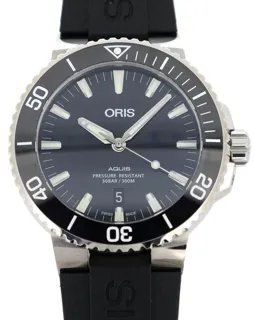 Oris Aquis Date 01 733 7730 4134 43.5mm Black