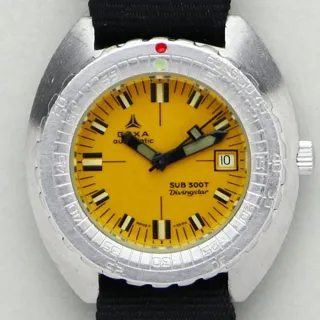 Doxa SUB 300 840.10.361.10 42.5mm Stainless steel Golden