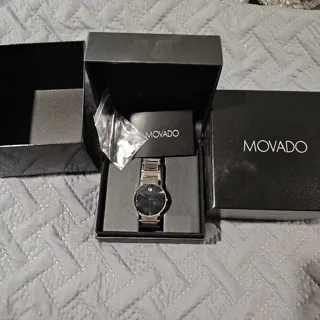 Movado Sapphire 0607178 39mm Stainless steel White