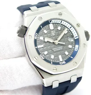 Audemars Piguet Royal Oak Offshore Diver 15720ST.OO.A009CA.01 42mm Stainless steel Gray