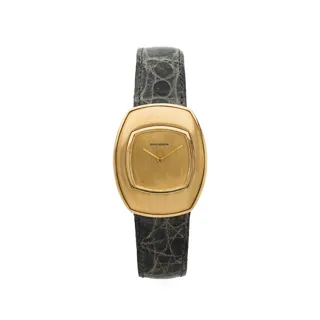 Boucheron 34mm 18k yellow gold Champagne