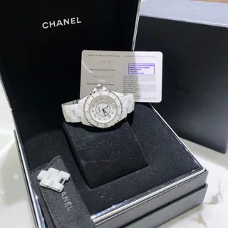 Chanel J12 H1628 33mm White ceramic White