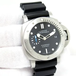 Panerai Luminor Pam 682 42mm Stainless steel Black