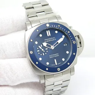 Panerai Submersible PAM01068 42mm Stainless steel Blue