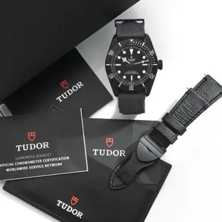 Tudor Black Bay Dark 79230DK 41mm Stainless steel and PVD Black